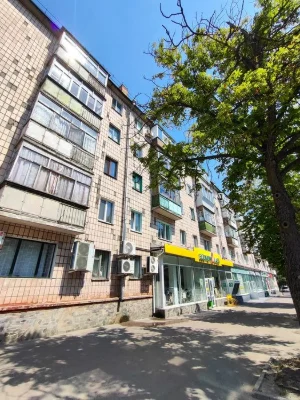 2-кімнатна квартира.  Круг 4/5 /SZ