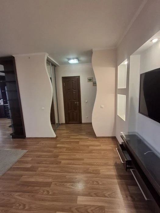 Новинка!70м2 Продаж 2 кім квартири +паркомісце