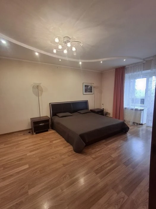 Новинка!70м2 Продаж 2 кім квартири +паркомісце