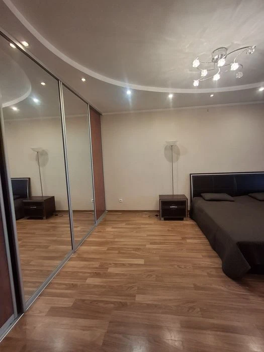 Новинка!70м2 Продаж 2 кім квартири +паркомісце
