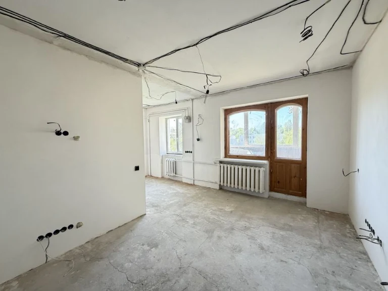 3 кім квартира в центрі вул. Гонча / Полуботка. єВідновлення