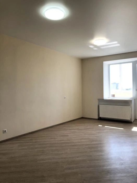 Продаж 2кмн кв + студія. Під іпотеку або є відновлення. Стар