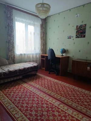 Є-відновлення!Продам чотирикімнатну квартиру за адресою вули