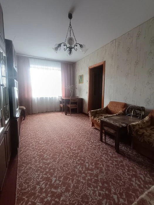 Є-відновлення!Продам чотирикімнатну квартиру за адресою вули