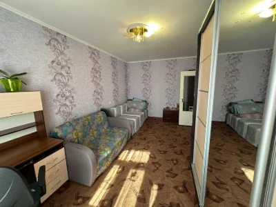 Продаж затишної 1 кімн кв-ри по вул Космонавтів, біля 29-ї ш