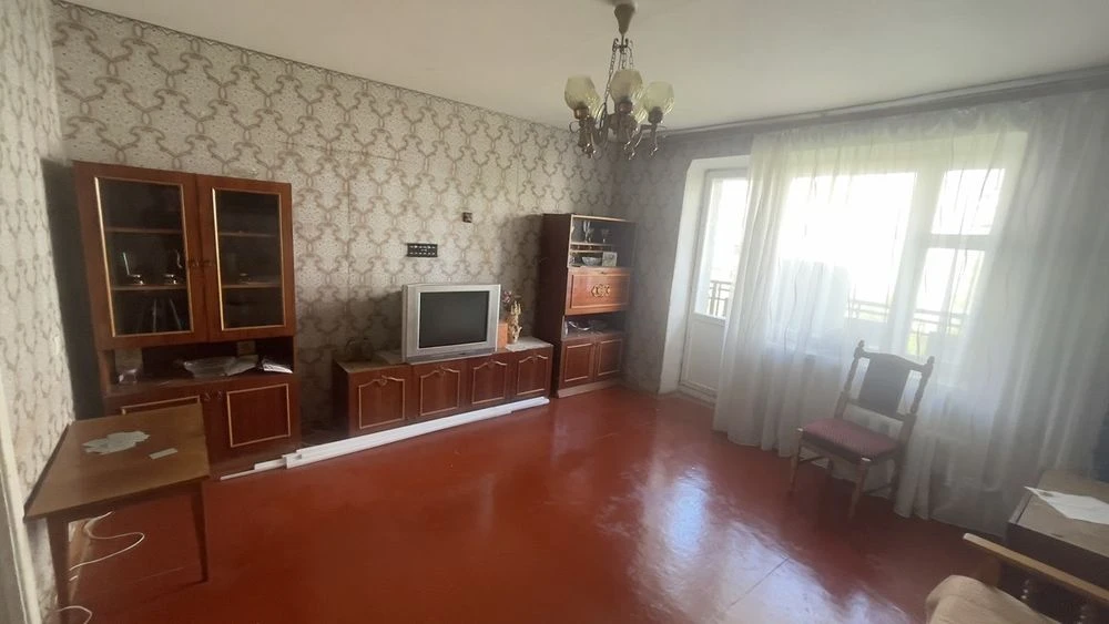 Продам 4-х кімнатну квартиру, ЗАЗ