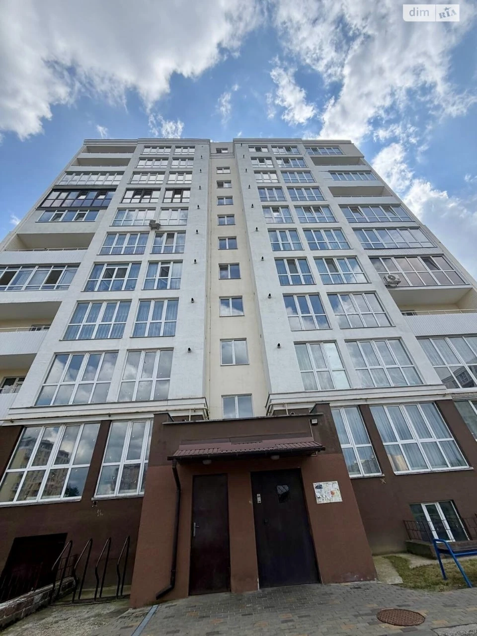 Продаж Квартира Масани