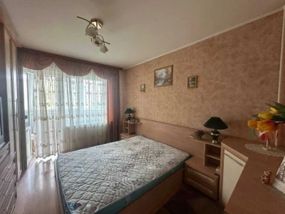 Р-н Градецький,Простора 3 кімнатна 67м2 з ремонтом та меблям