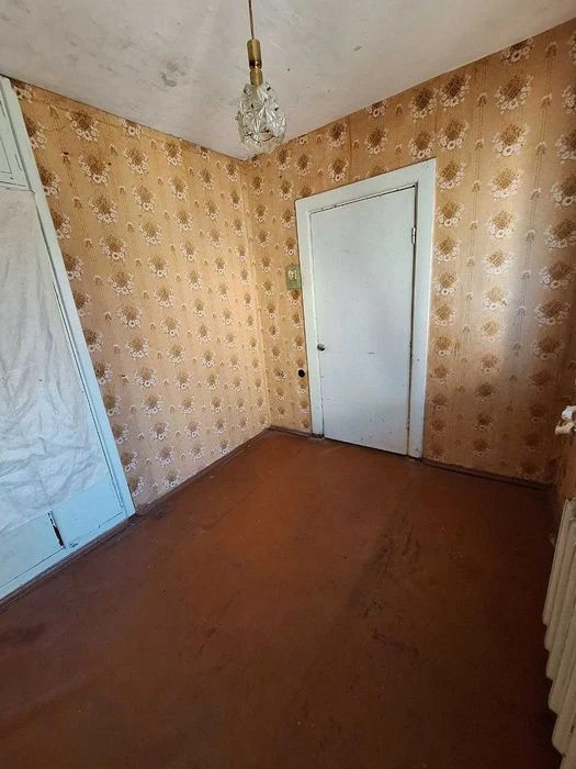 Продам 3 кімнатну квартиру в районі Танку.