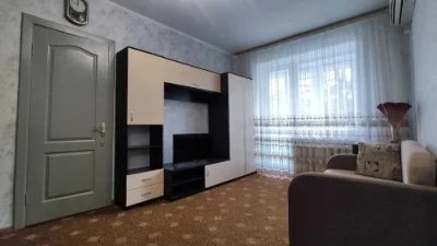 Квартира  з  якісним ремонтом та меблями , Сертифікат(NN)