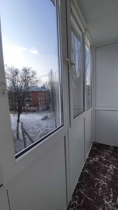 Квартира  з  якісним ремонтом та меблями , Сертифікат(NN)