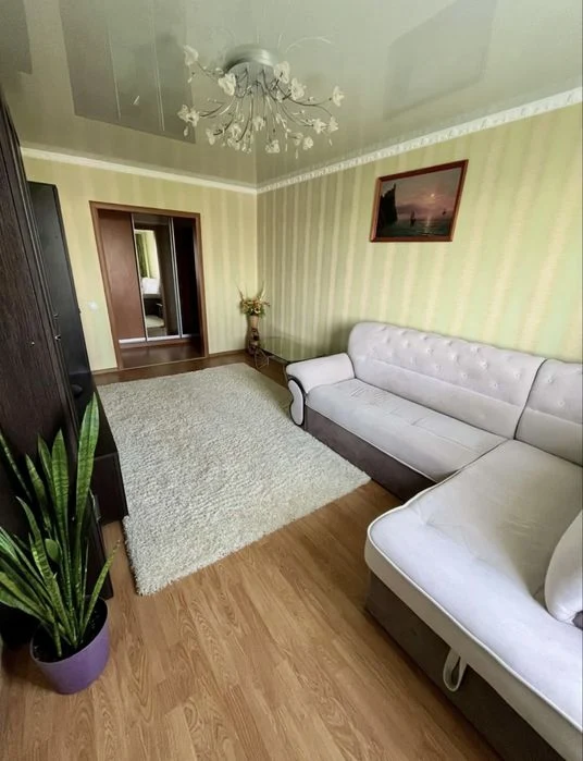 Продаж 3–кім квартири, вул.Соборності, 24. Будинок з ОСББ