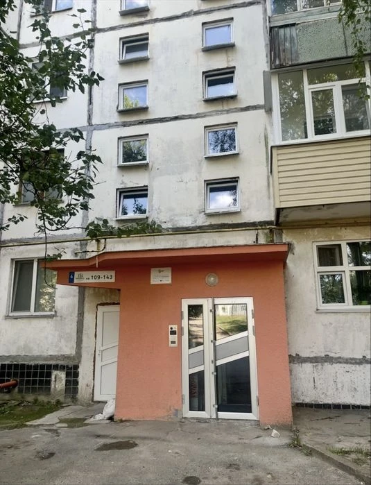 Продаж 3–кім квартири, вул.Соборності, 24. Будинок з ОСББ