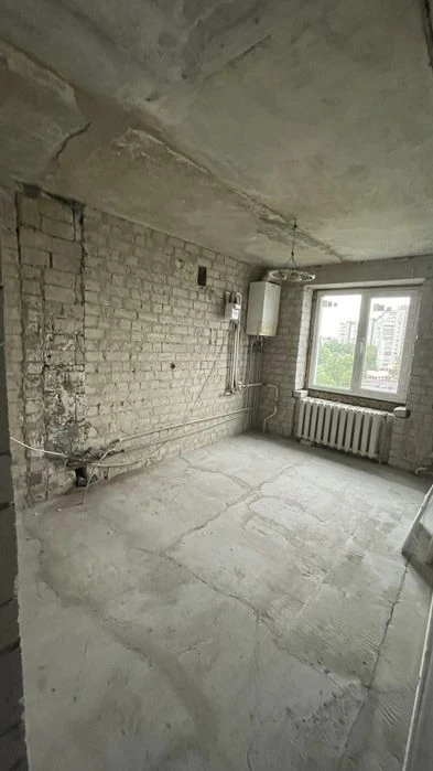 Продаж 3-х кімнатної квартири, ринок Нива