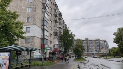 Продаж 3-х кімнатної квартири, ринок Нива