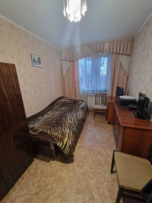 3 кімнатна квартира на Кругу, Є- відновлення