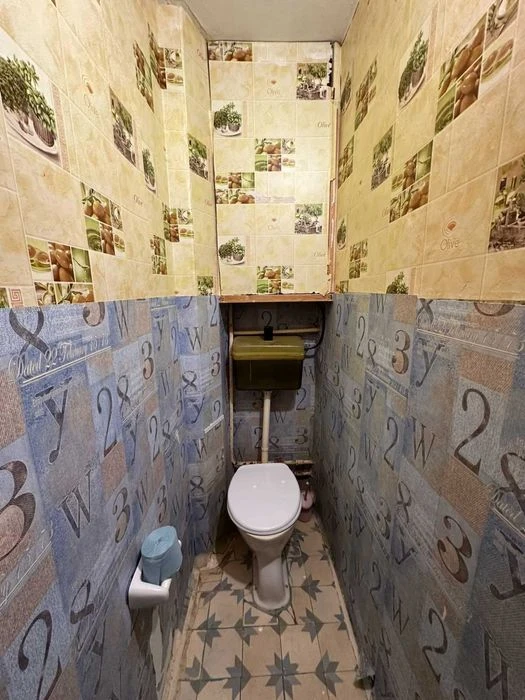 Продаж затишної 2 кімн кв-ри по вул Льотній, 11а навпроти ма