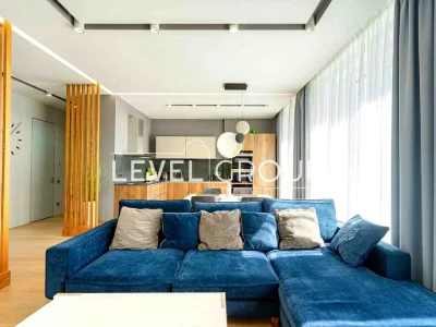 Apartment. Kyiv, John McCain St. (Ivana Kudri)