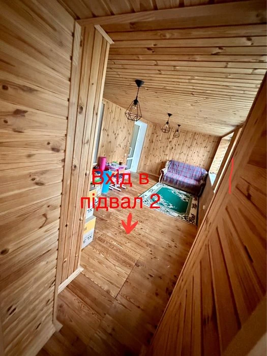 Власник!Продам 4 кімнатну квартиру своє Укриття з квартири