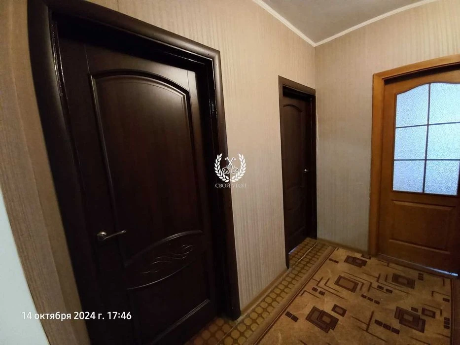 Продам 4-х кімнатну квартиру в Чернігові ( вул. Незалежності