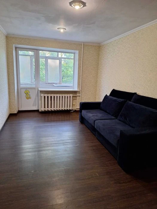 Продам 3 кімнатну квартиру на проспекті Левка Лук'яненка.