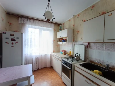 3-кімнатна, вул.Доценко