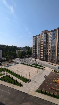 Однокімнатна квартира з автономним опаленням на масанах