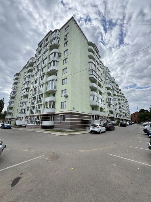 Продаж видової 2-ки,68,8 м2,на вул.Курсанта Єськова,26а