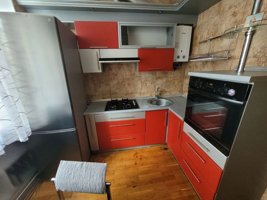Продам квартиру Чорновола