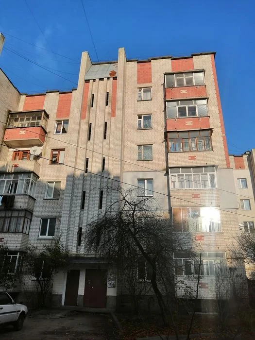 3-комнатная двухуровневая квартира