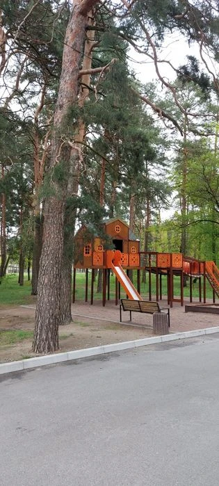 Продам  розкішну 2х кім. квартиру 95 м2  ЖК  Панорама Масани