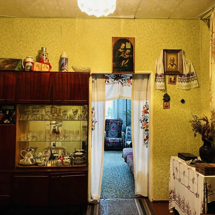 Продам 1/2 частину будинку р-н Бобровиця
