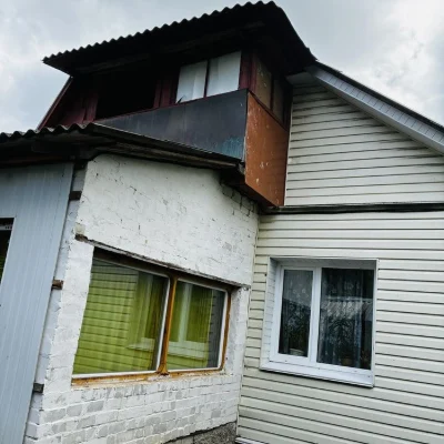 Продам 1/2 частину будинку р-н Бобровиця