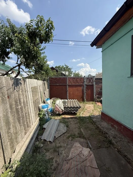 Продам 1/2 частину будинку провулок Транспортний