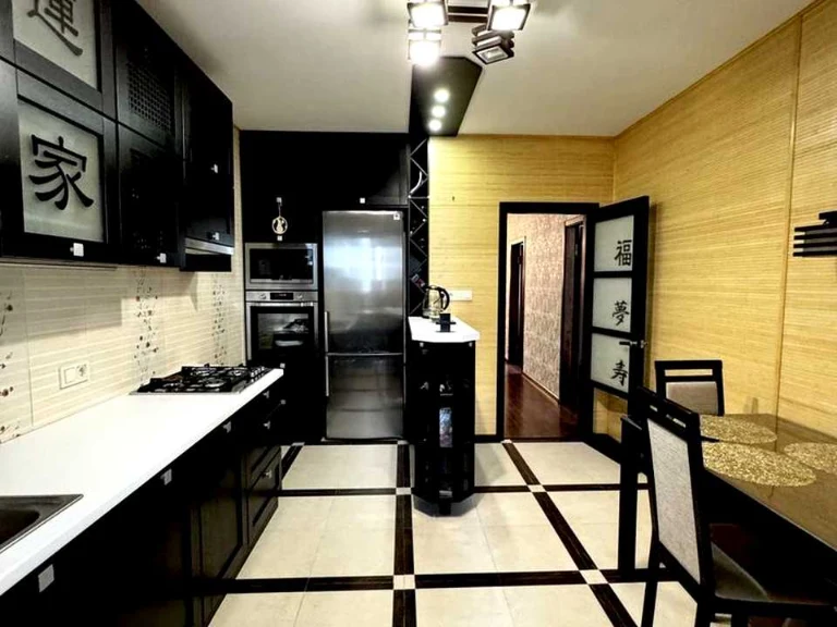 Apartment. Kharkiv, Vasyl Stus St. (Mekhanizatorskaya)