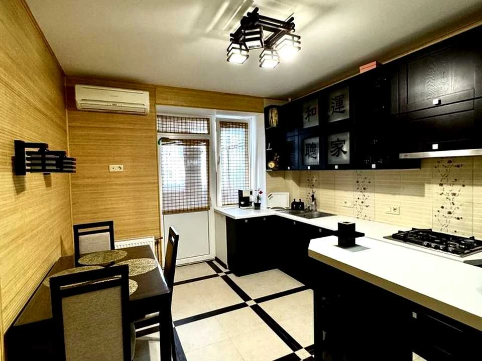 Apartment. Kharkiv, Vasyl Stus St. (Mekhanizatorskaya)