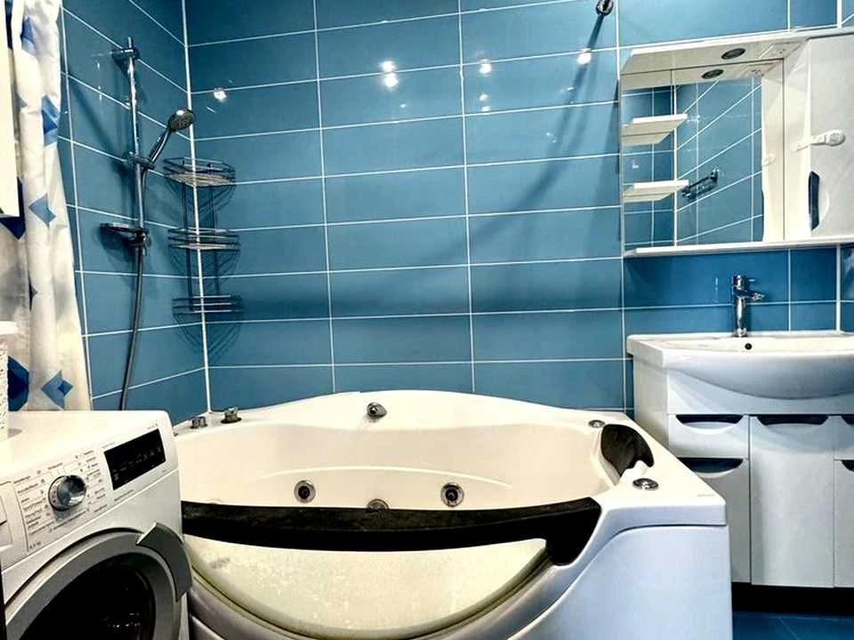 Apartment. Kharkiv, Vasyl Stus St. (Mekhanizatorskaya)