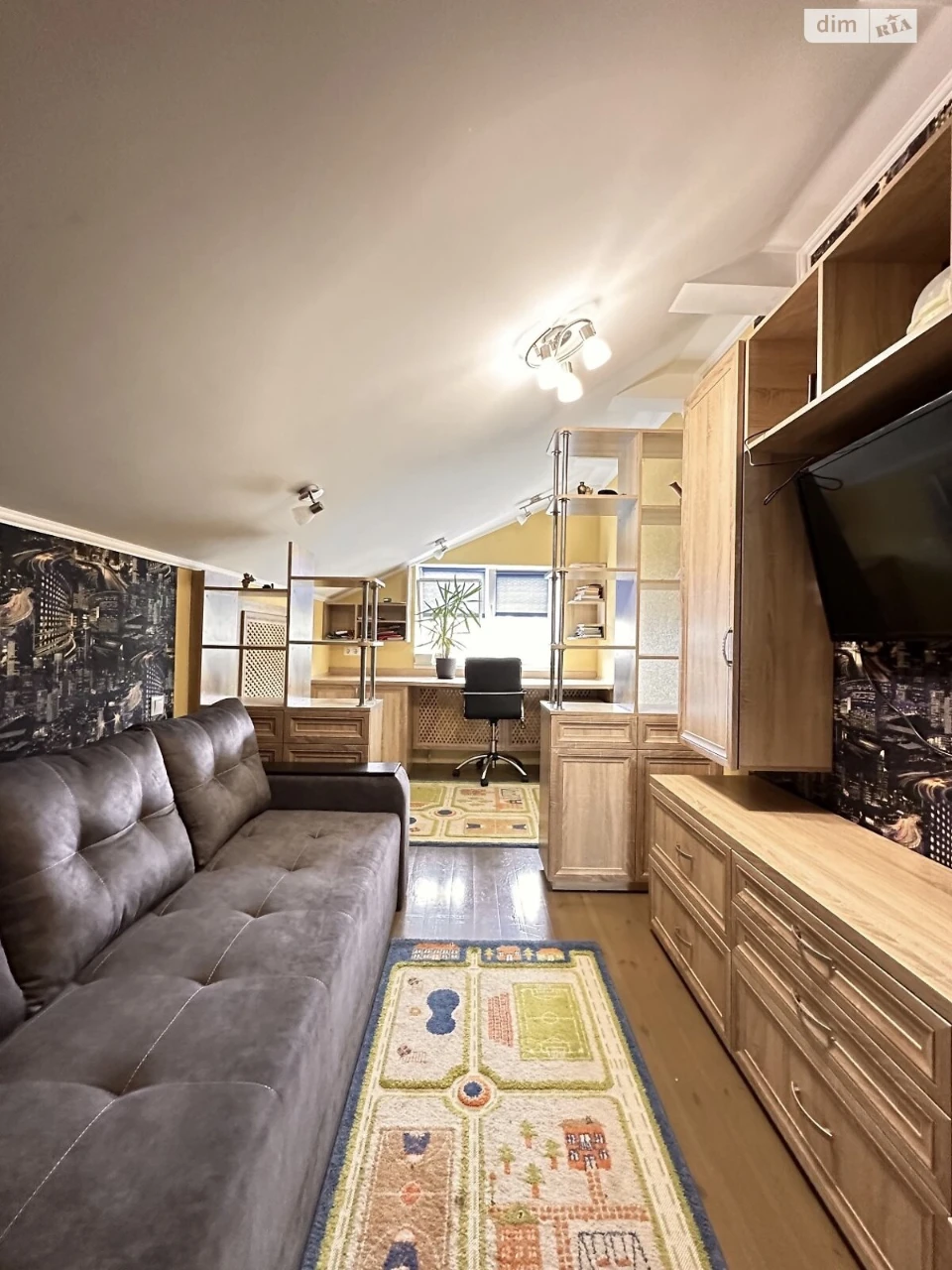 Продаж Частина будинку Масани