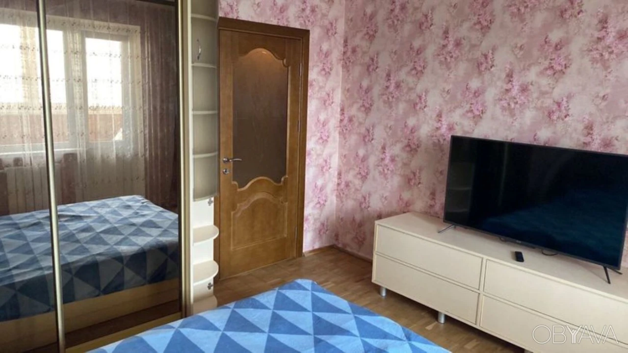 4-room apartment, 87 square meters. m
