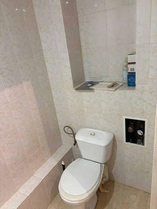 БЕЗ%. 2-к кв-ра, 78 м², вул. Макіївська, 10-А, Пріорка