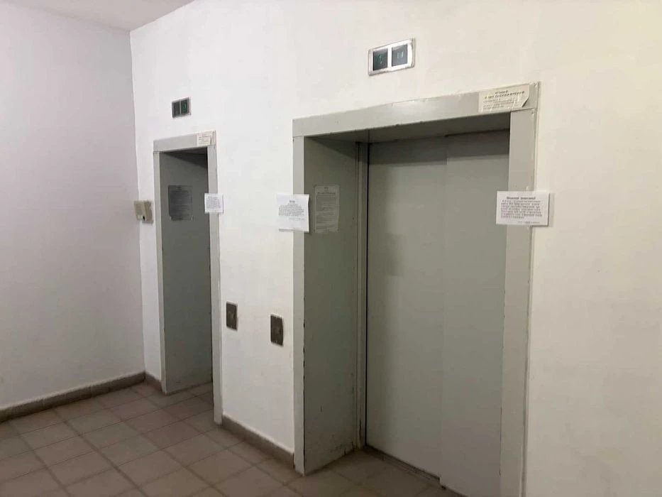 БЕЗ%. 2-к кв-ра, 78 м², вул. Макіївська, 10-А, Пріорка