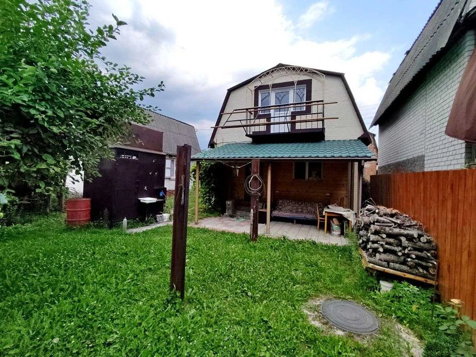 Дача Чернігів біля річки Десна. Ділянка 5 соток, будинок з о