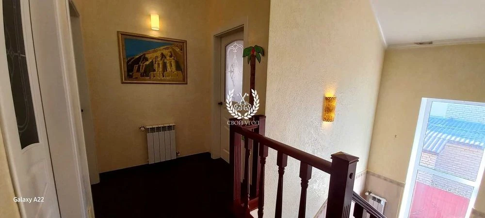 Продам двоповерховий сучасний будинок в Чернігові- єВідновле