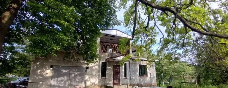 Продам приватний будинок по  вул Тероборони (р-н Подусівка)