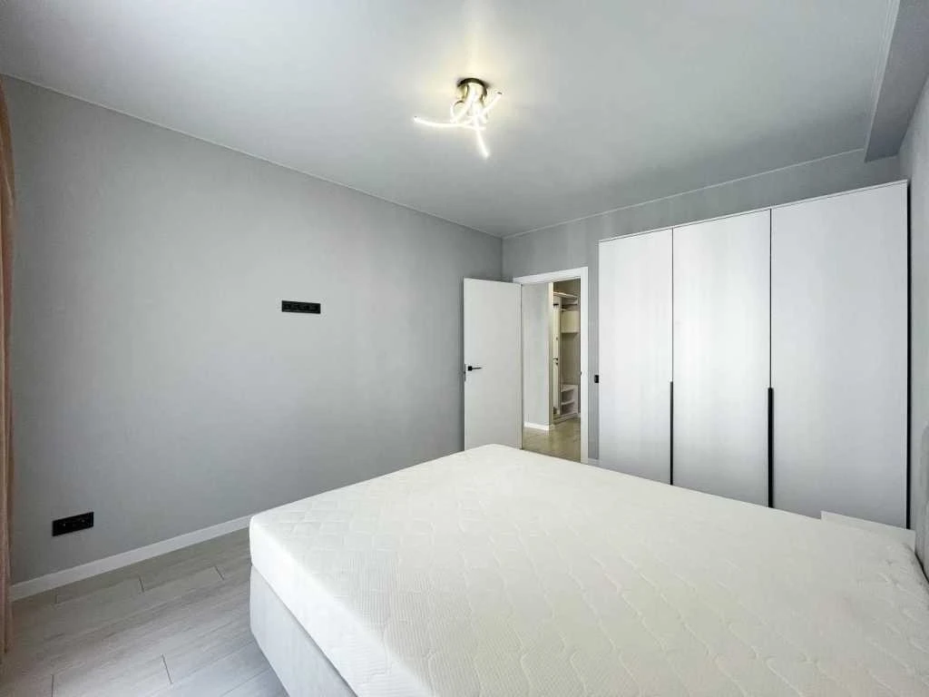 1-room apartment for sale 41 m², Mykhayla Maksymovycha st.,