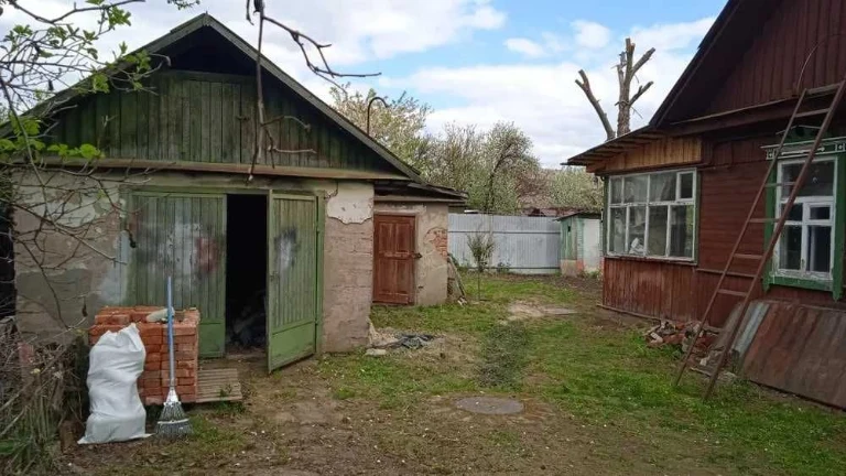 СРОЧНО!Продаю Часть ДомаДом 50м2 Газ, Вода.Елект.ГАРАЖ. Земл