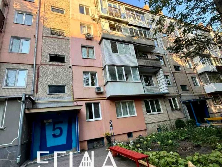 Квартира. Кропивницький, Героїв-Рятувальників вул. (Волкова)