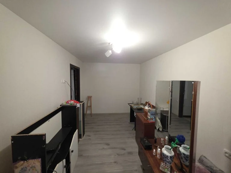 продаж 2кім квартири у центрі