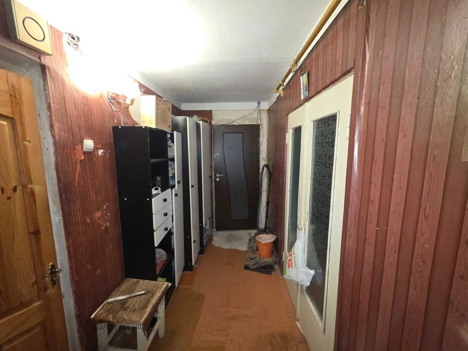 продаж 2кім квартири у центрі