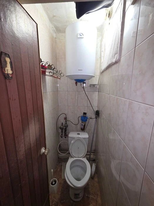 продаж 2кім квартири у центрі